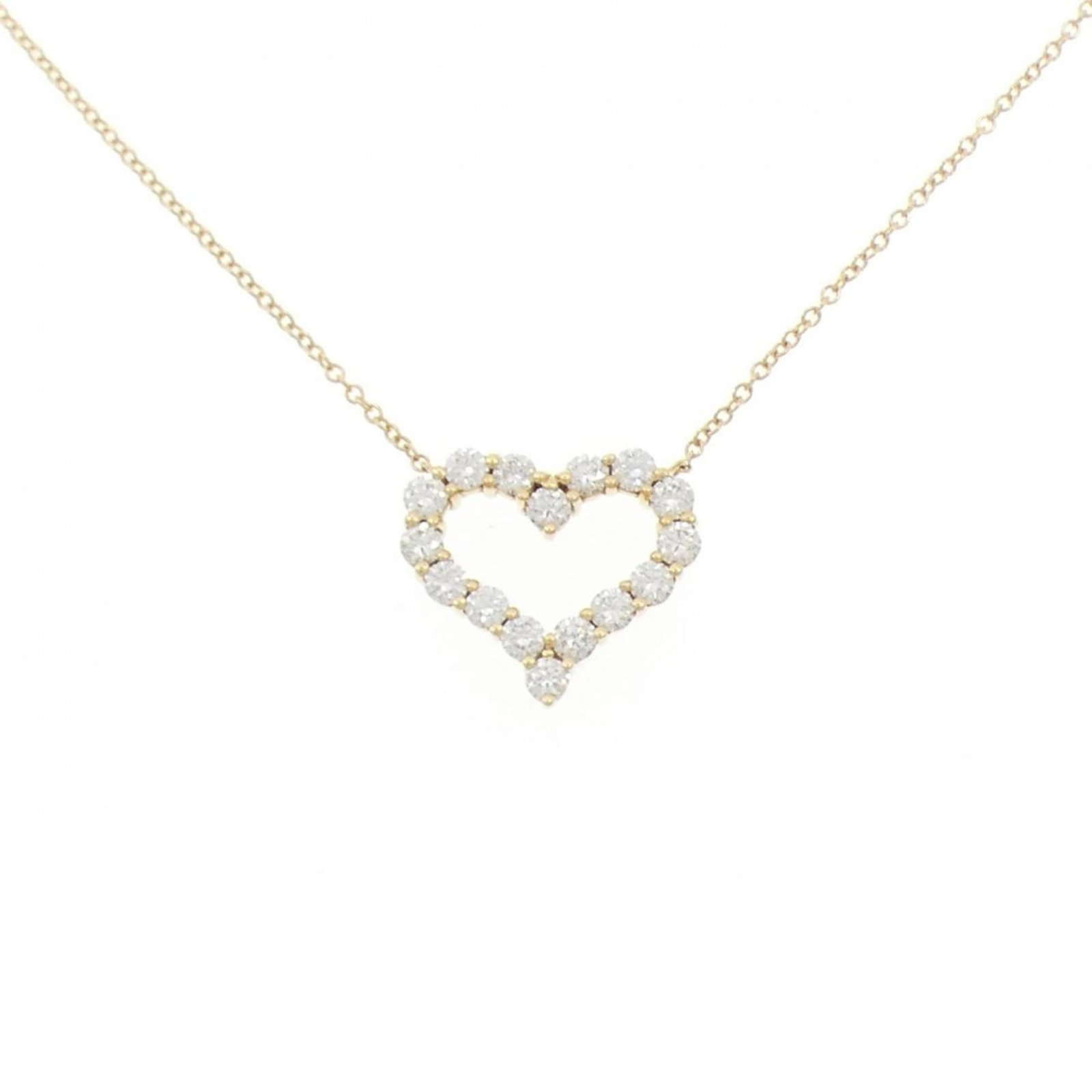 TIFFANY Yellow Gold (18K): TIFFANY Yellow Gold (18K) Yellow gold (18K) Tiffany necklace pendant features a diamond stone set in a classic design. The 41 cm long necklace showcases the pendant with a 13.6mm x 15.3mm diamond, car
