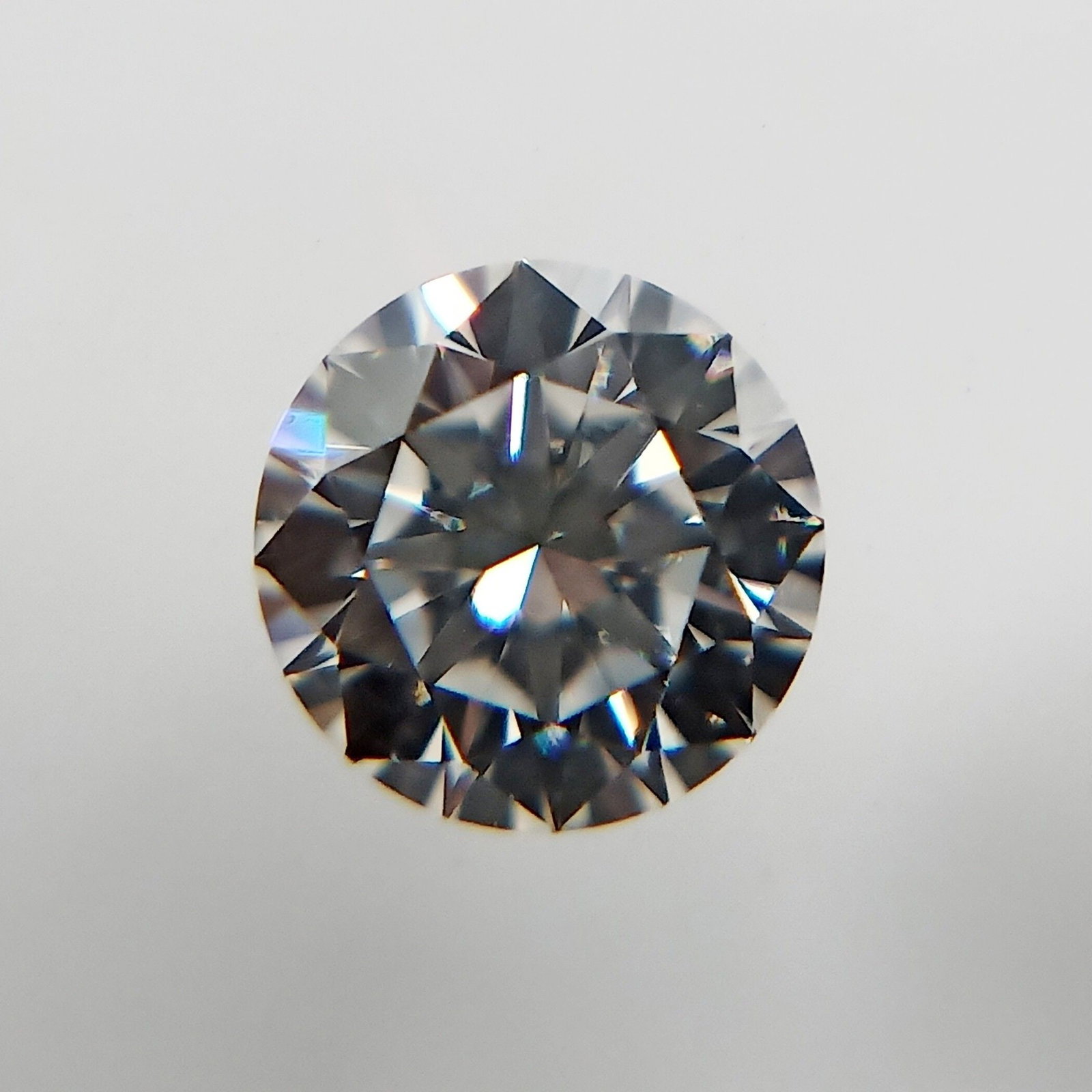 GIA Round 0.29ct F VVS1 - Loose Natural Diamond: GIA Round 0.29ct F VVS1 - Loose Natural Diamond GIA Round 0.29ct F VVS1 - Loose Natural Diamond. This exceptional diamond boasts a flawless VVS1 clarity, exceptional EX polish and symmetry, and a