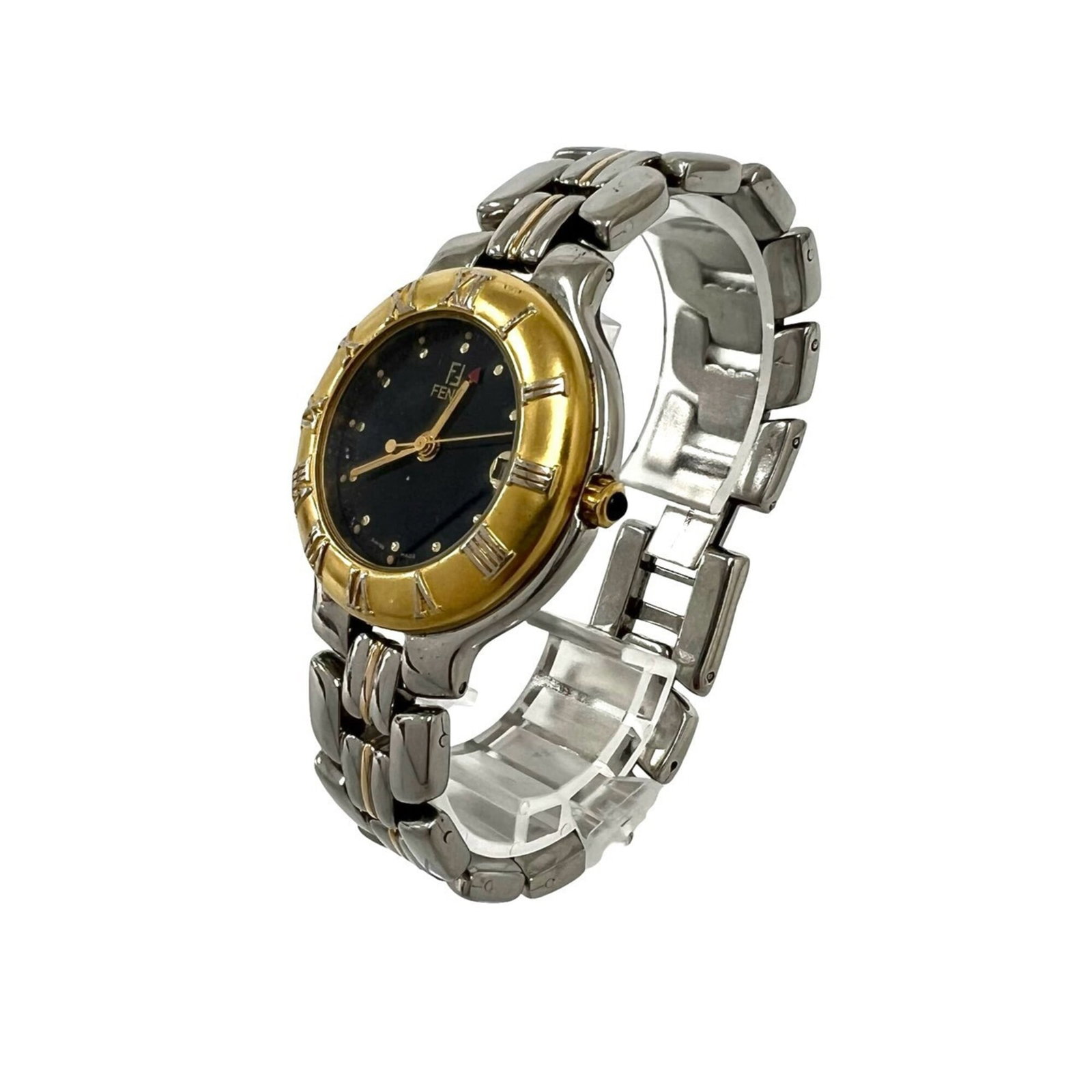 FENDI Wristwatch Gold Plated Stainless Steel: FENDI Wristwatch Gold Plated Stainless Steel Gold plated Fendi wristwatch with stainless steel case and band, featuring a quartz movement. This 33mm timepiece boasts a sleek design, suitable for