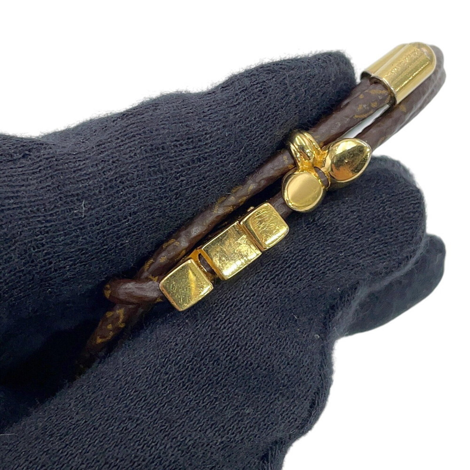 LOUIS VUITTON Charm Bracelet Monogram - 9