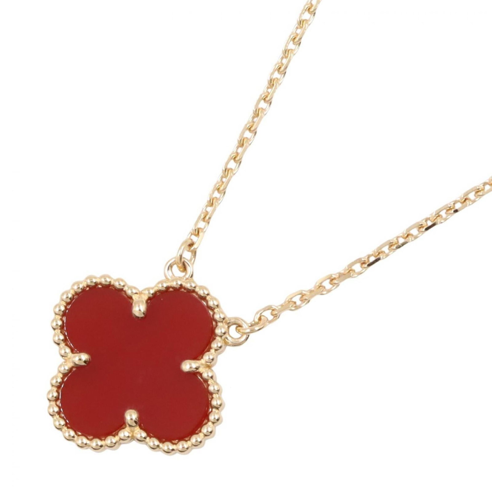 VAN CLEEF & ARPELS Yellow Gold (18K): VAN CLEEF & ARPELS Yellow Gold (18K) Yellow gold (18K) necklace from Van Cleef & Arpels, featuring a 15mm x 15mm pendant, available in a 37 cm - 41.5 cm / 14.56'' - 16.33'' adjustable neck