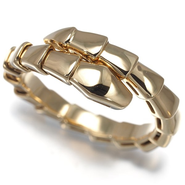 Bvlgari Ring Serpenti Viper L Engraved Us6.5-6.75 18K 750 Yellow Gold: Bvlgari Ring Serpenti Viper L Engraved Us6.5-6.75 18K 750 Yellow Gold Yellow Gold Serpenti Viper Ring with Engraved L: This 18k yellow gold Serpenti Viper ring boasts a sleek design with an engraved
