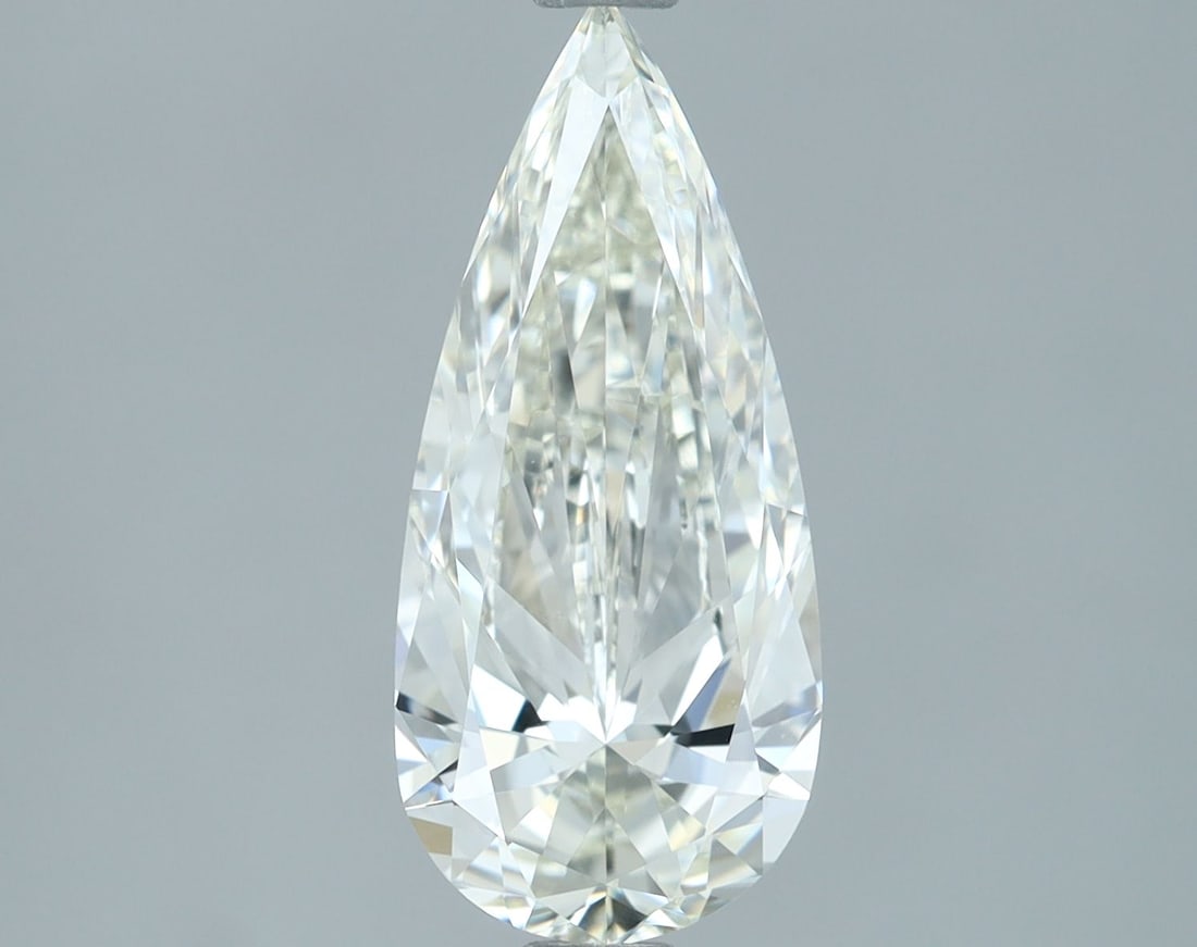 GIA Pear 1.5ct J VVS1 - Loose Natural Diamond: GIA Pear 1.5ct J VVS1 - Loose Natural Diamond GIA certified G, a 1.5 carat pear-shaped diamond with a J color, VVS1 clarity, and EX polish, boasts exceptional cut symmetry. Measuring 12.92L x 5.77W x