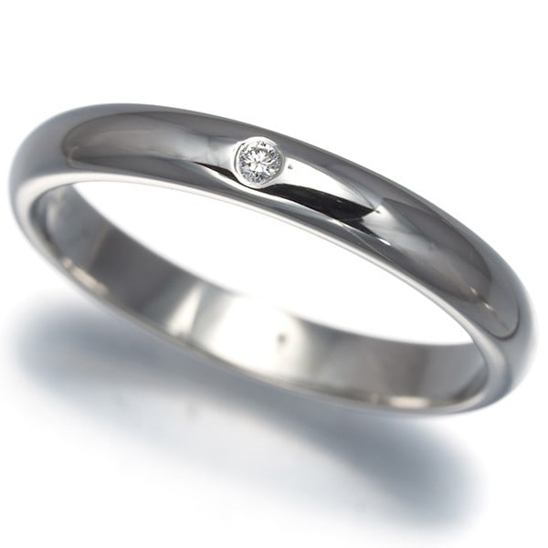 Cartier Ring Diamond 1895 Wedding Band 2.6Mm Eu48 950 Platinum: Cartier Ring Diamond 1895 Wedding Band 2.6Mm Eu48 950 Platinum Cartier's 1895 collection is renowned for its timeless elegance. This platinum ring, featuring a 2.6mm diamond, showcases the brand's mas