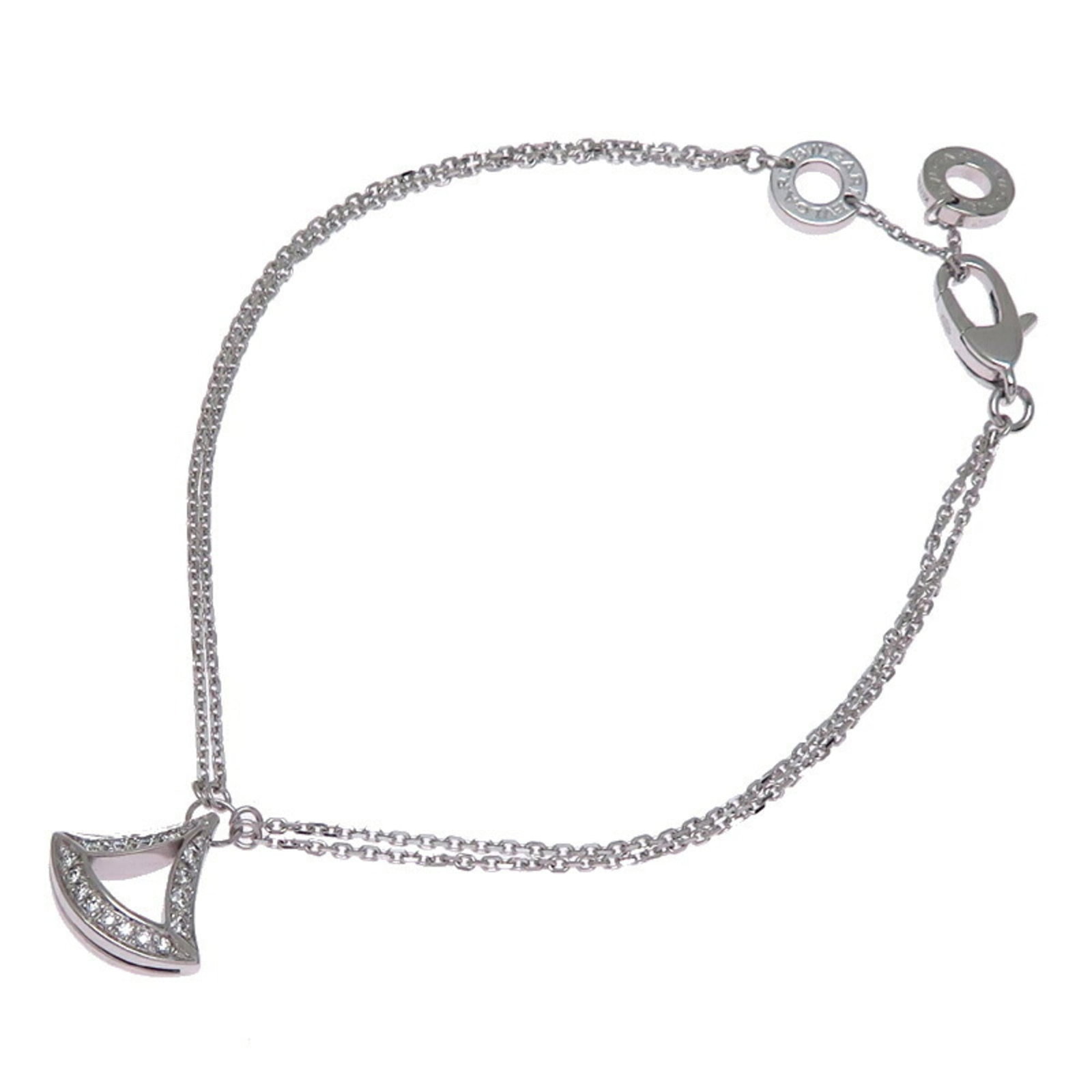 BVLGARI Charm Bracelet White Gold (18K): BVLGARI Charm Bracelet White Gold (18K) BVLGARI Charm Bracelet White Gold (18K) is a beautiful, gently used charm bracelet made from 18K white gold. The item features a silver color and measures 17.5c