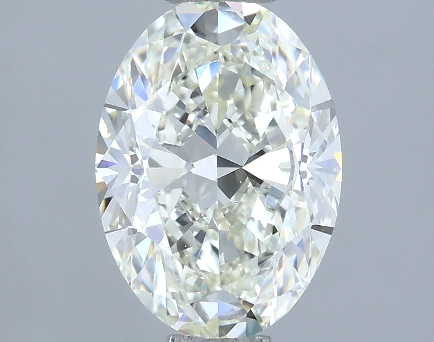 IGI Oval 1.3ct J VVS1 - Loose Natural Diamond: IGI Oval 1.3ct J VVS1 - Loose Natural Diamond 1.3ct IGI Oval Diamond with Excellent Cut, Color, Clarity, and Polish. This natural diamond boasts an impressive VVS1 clarity grade and EX polish, making 