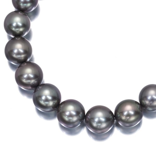 Mikimoto Necklace South Sea Pearl 8.0-10.8Mm 18K 750 White Gold: Mikimoto Necklace South Sea Pearl 8.0-10.8Mm 18K 750 White Gold 18k White Gold South Sea Pearl Necklace boasts a stunning 8.0-10.8mm cultured pearl, showcasing the luster and beauty of this iconic pea
