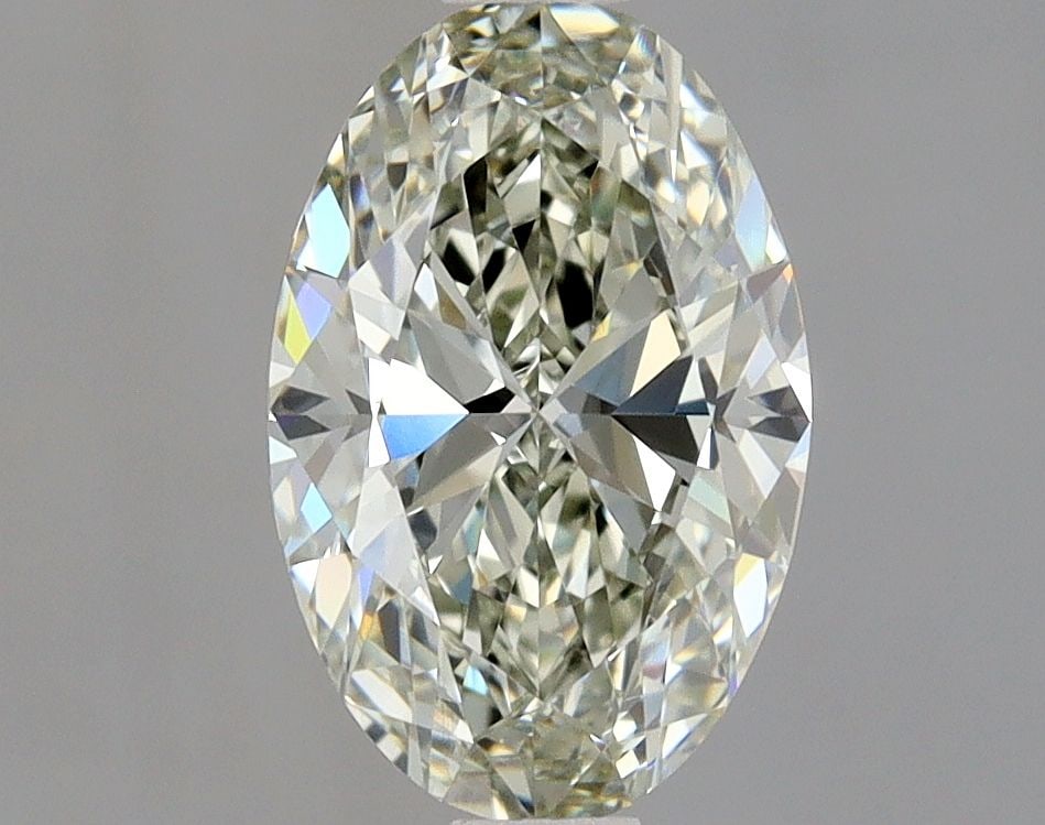 GIA Oval 1.01ct K VVS2 - Loose Natural Diamond: GIA Oval 1.01ct K VVS2 - Loose Natural Diamond GIA Oval 1.01ct K VVS2 - Loose Natural DiamondThe GIA-certified, oval-cut diamond boasts a vibrant K color and exceptional clarity, with a VVS2 grade