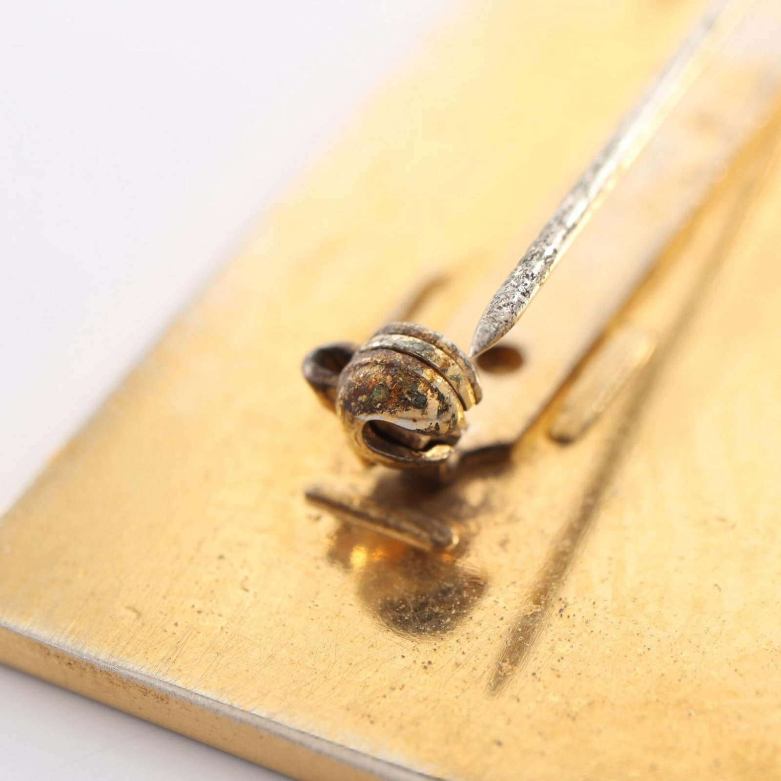 CHANEL Brooch Gold Plating - 6