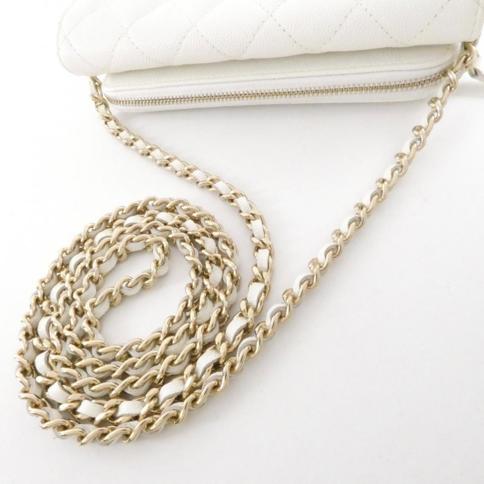 CHANEL Leather White - 7