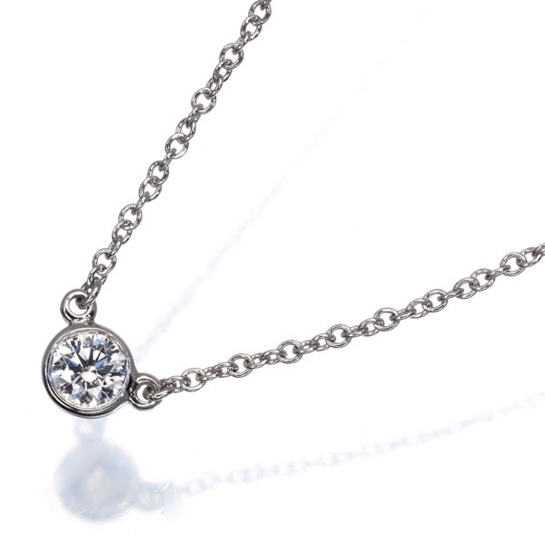 Tiffany&Co. Necklace Diamond 0.14Ct By The Yard 950 Platinum: Tiffany&Co. Necklace Diamond 0.14Ct By The Yard 950 Platinum Tiffany & Co.'s 0.14ct diamond pendant is a stunning example of platinum craftsmanship. This 950-platinum necklace features a natural diamo