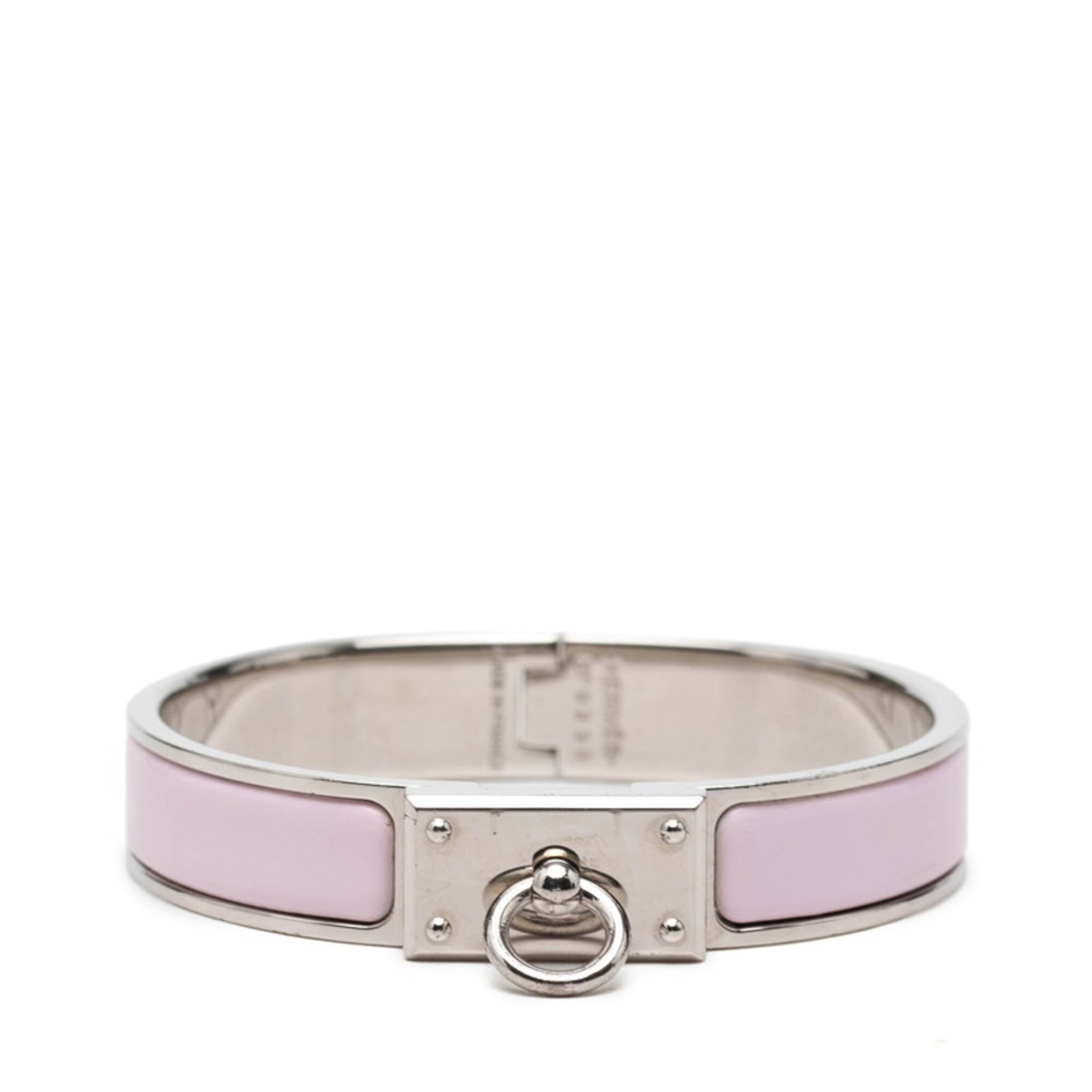HERMES Charm Bracelet Metal: HERMES Charm Bracelet Metal Pink and silver metal charm bracelet from Hermes, featuring visible scratches and scuffs, with a length of 15.5cm. This used charm bracelet is in good condition, bearing a 