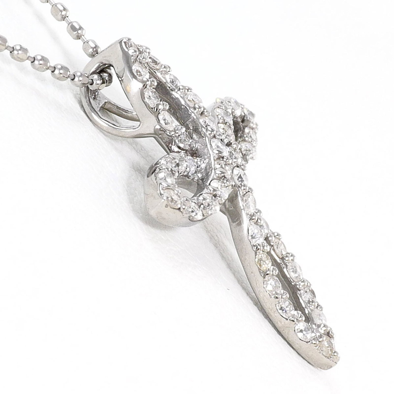 White Gold (18K) - 2