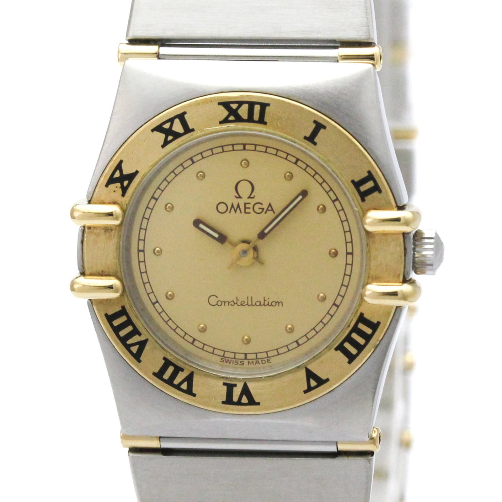 OMEGA Wristwatch Stainless Steel Yellow Gold (18K): OMEGA Wristwatch Stainless Steel Yellow Gold (18K) Stainless steel and 18K yellow gold blend in this elegant Omega Constellation wristwatch, featuring a 22mm case and quartz movement. Gently used with