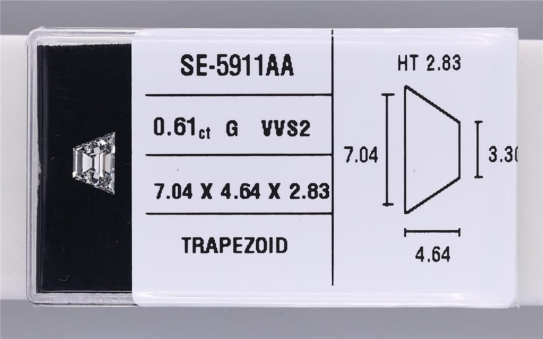 Trapezoid 0.61ct G VVS2 - Loose Natural Diamond: Trapezoid 0.61ct G VVS2 - Loose Natural Diamond 0.61ct G VVS2 - Loose Natural Diamond, showcasing exceptional clarity and color, with EX polish and symmetry. This rare gemstone boasts a unique