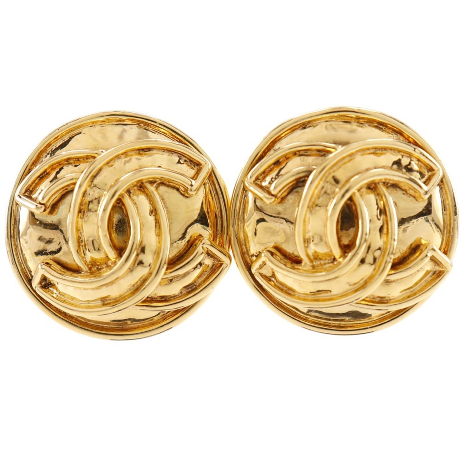 CHANEL Clip Earrings Gold Plating: CHANEL Clip Earrings Gold Plating Gold-plated Clip Earrings from CHANEL, featuring a sleek and sophisticated design. Made with 24mm gold plating, these earrings are a stylish accessory for any occasio