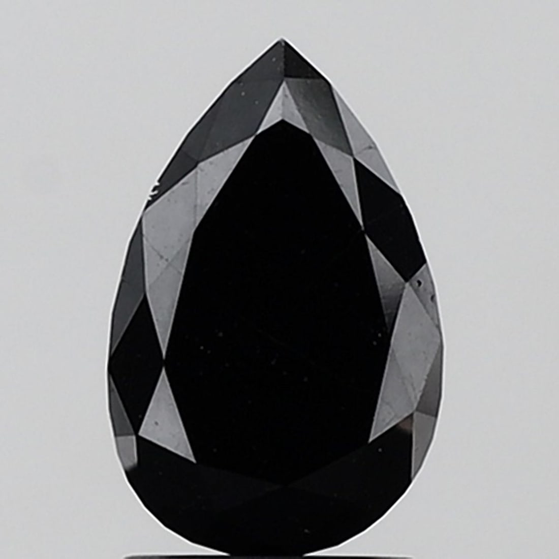 Pear 2.07ct Black VVS2 - Loose Natural Diamond: Pear 2.07ct Black VVS2 - Loose Natural Diamond The 2.07ct Black VVS2 diamond is a rare and exceptional natural Fancy stone, boasting an EX polish and symmetry, and a clarity grade of VVS2. Its unique 