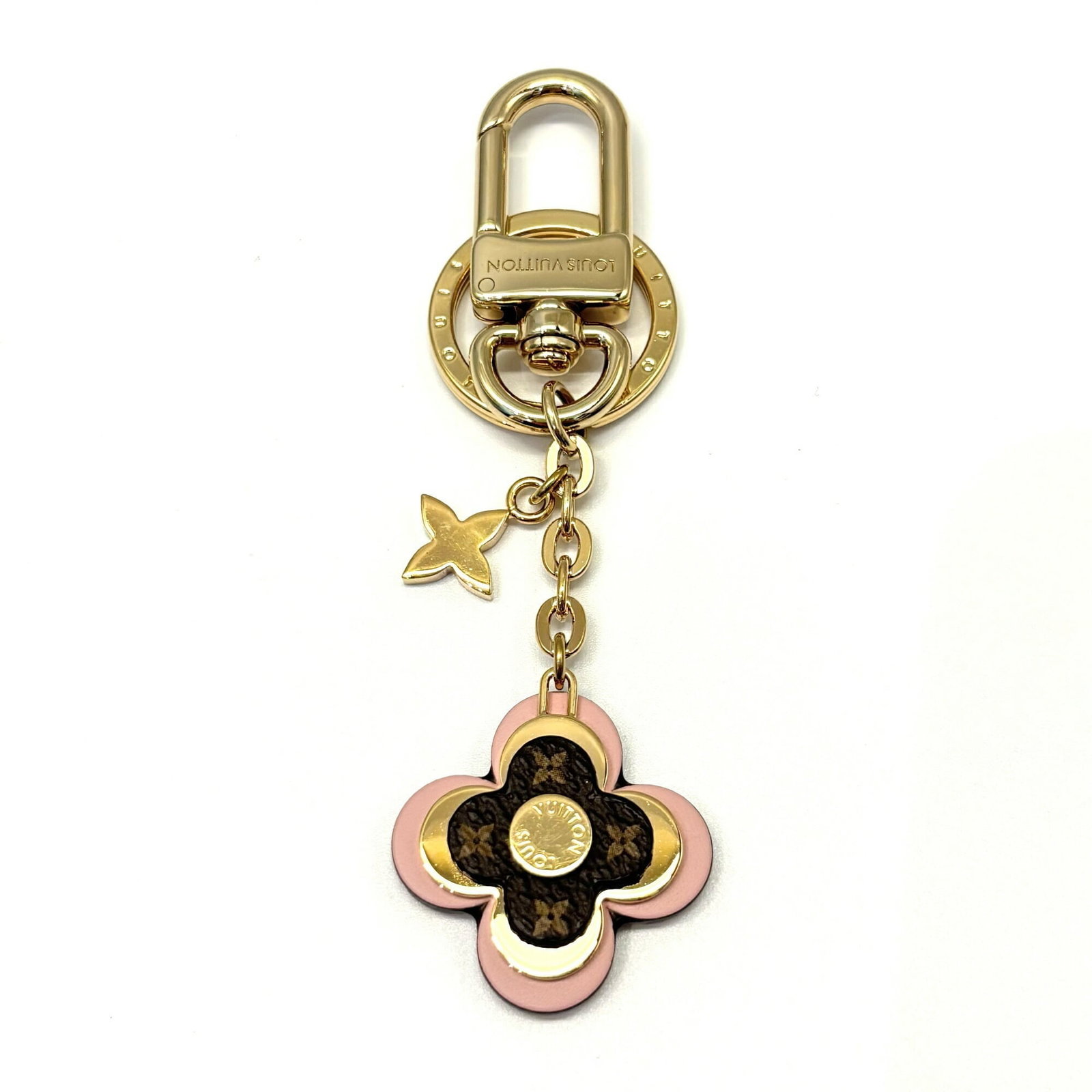 LOUIS VUITTON Handbag Charm Metal: LOUIS VUITTON Handbag Charm Metal Item Specifics: Brand: Louis Vuitton MPN: M68085 Type: Handbag charm Gender: Women Material: Metal Color: Gold Condition: Very Good Gently used with minor signs of