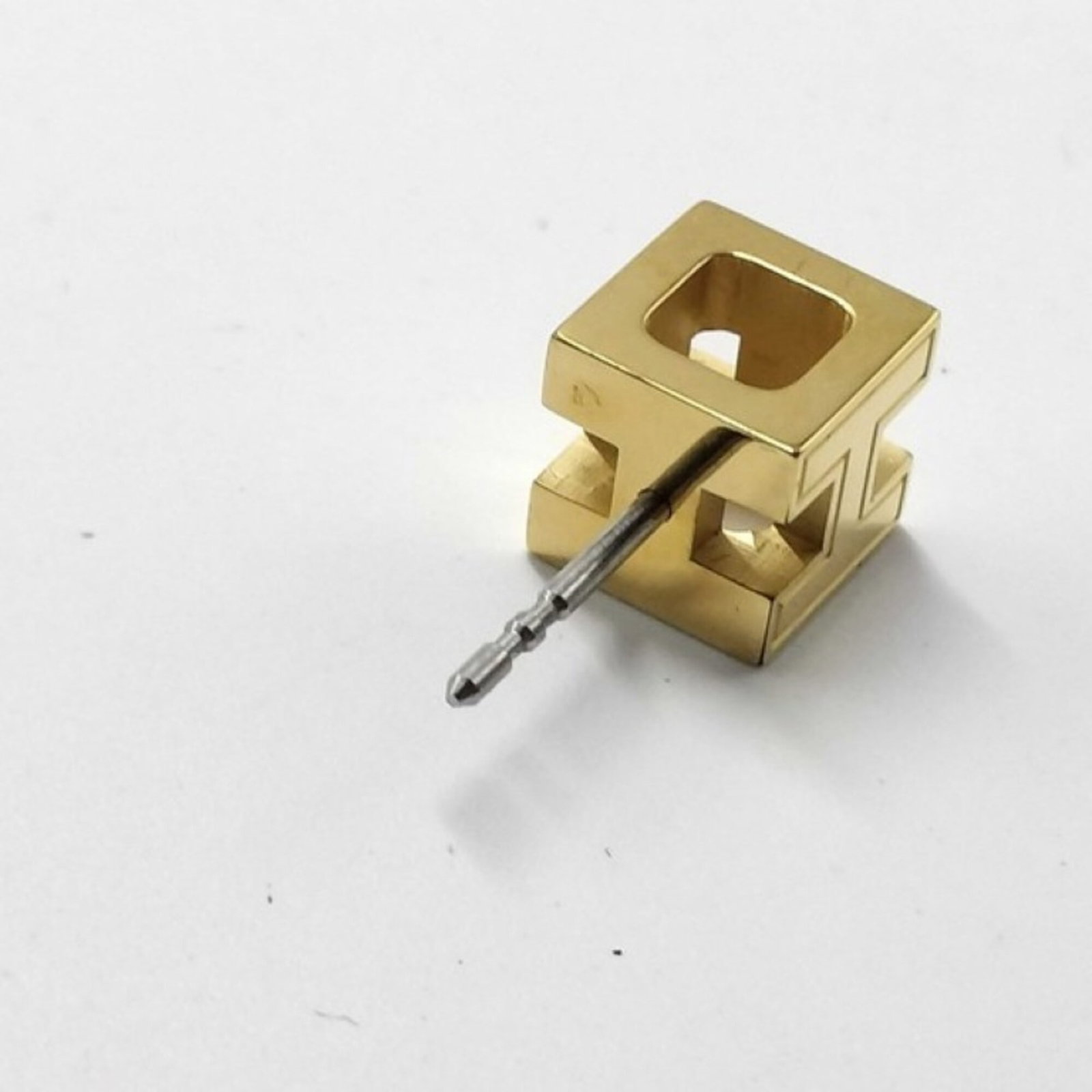 HERMES Stud Earrings Metal - 7