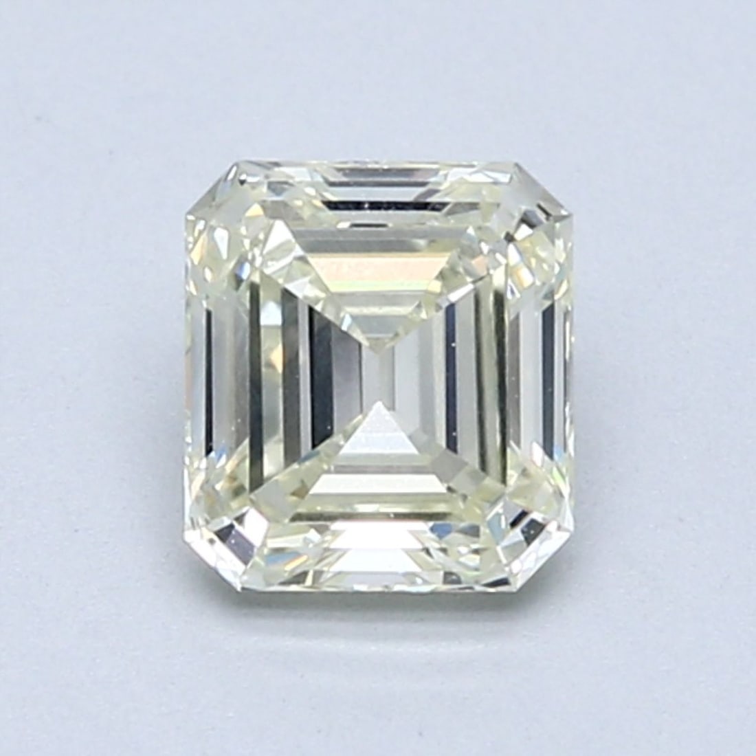 HRD Emerald 1.04ct M VVS2 - Loose Natural Diamond: HRD Emerald 1.04ct M VVS2 - Loose Natural Diamond 1.04 carat HRD-certified emerald cut diamond with exceptional clarity and polish, boasting a vibrant M color and impressive VVS2 clarity grade. Measur