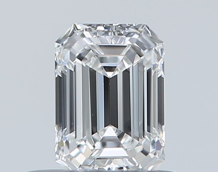 GIA Emerald 0.44ct E VVS1 - Loose Natural Diamond: GIA Emerald 0.44ct E VVS1 - Loose Natural Diamond GIA Emerald 0.44ct E VVS1 - Loose Natural DiamondThis exceptional 0.44ct GIA-certified emerald boasts an impressive VVS1 clarity grade, showcasing