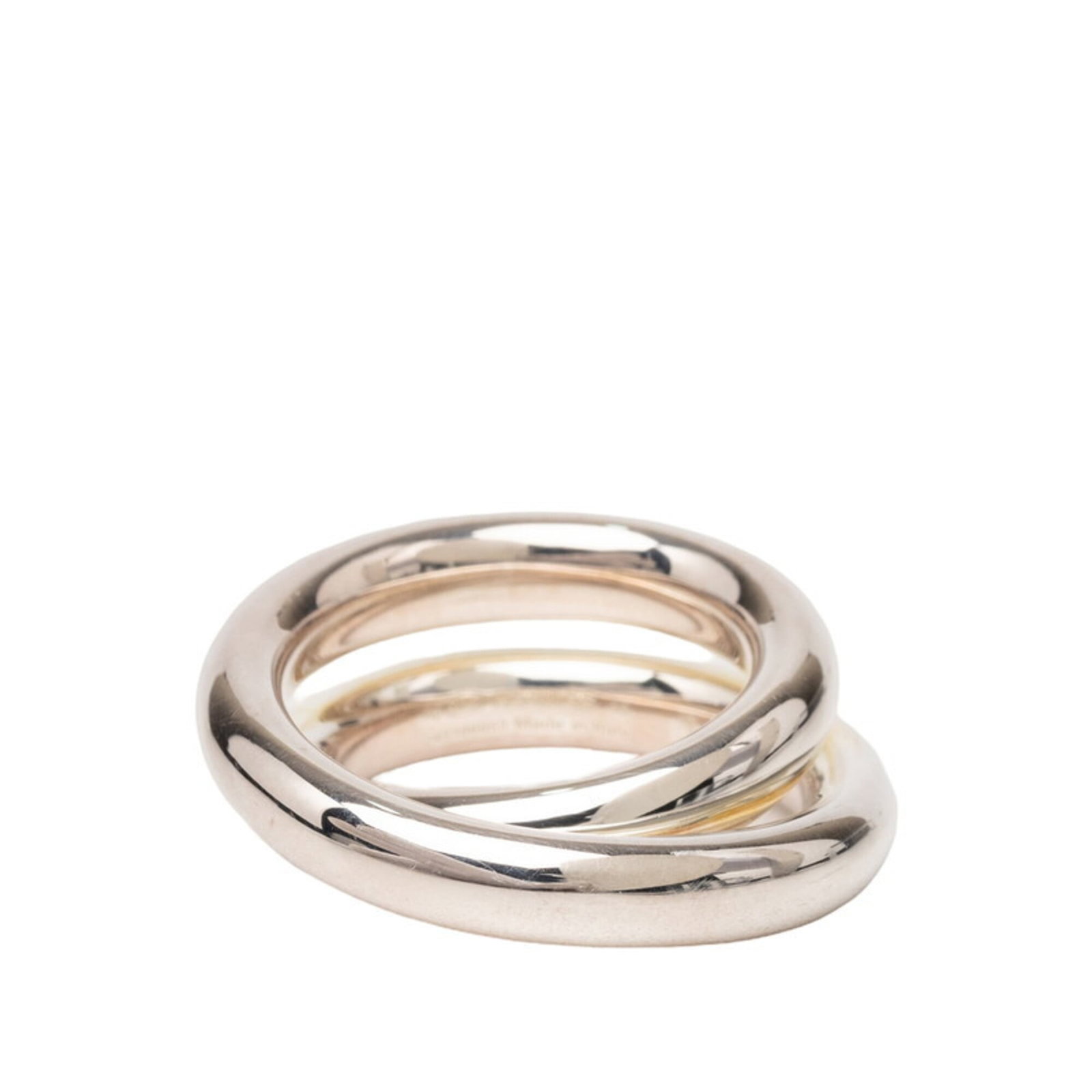 HERMES Band Ring Silver 925: HERMES Band Ring Silver 925 Silver 925 band ring from Hermes features a sleek design, crafted from high-quality metal. Gently used with minor signs of wear, this ring is in very good condition, showin