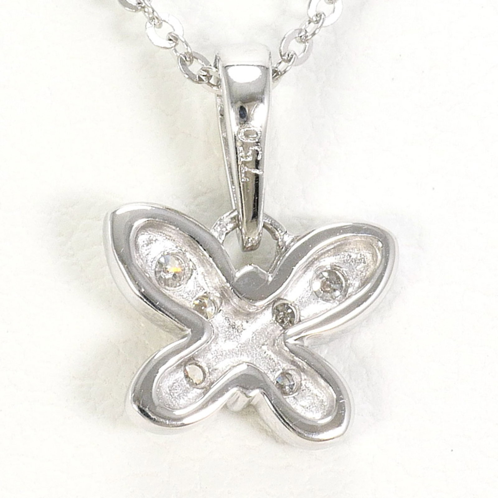White Gold (18K) - 3