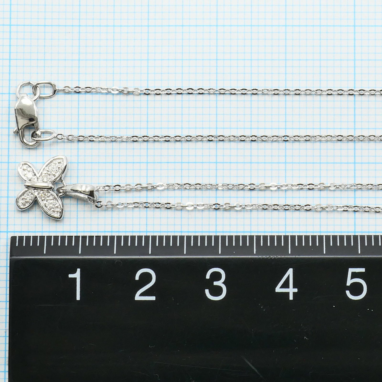 White Gold (18K) - 4
