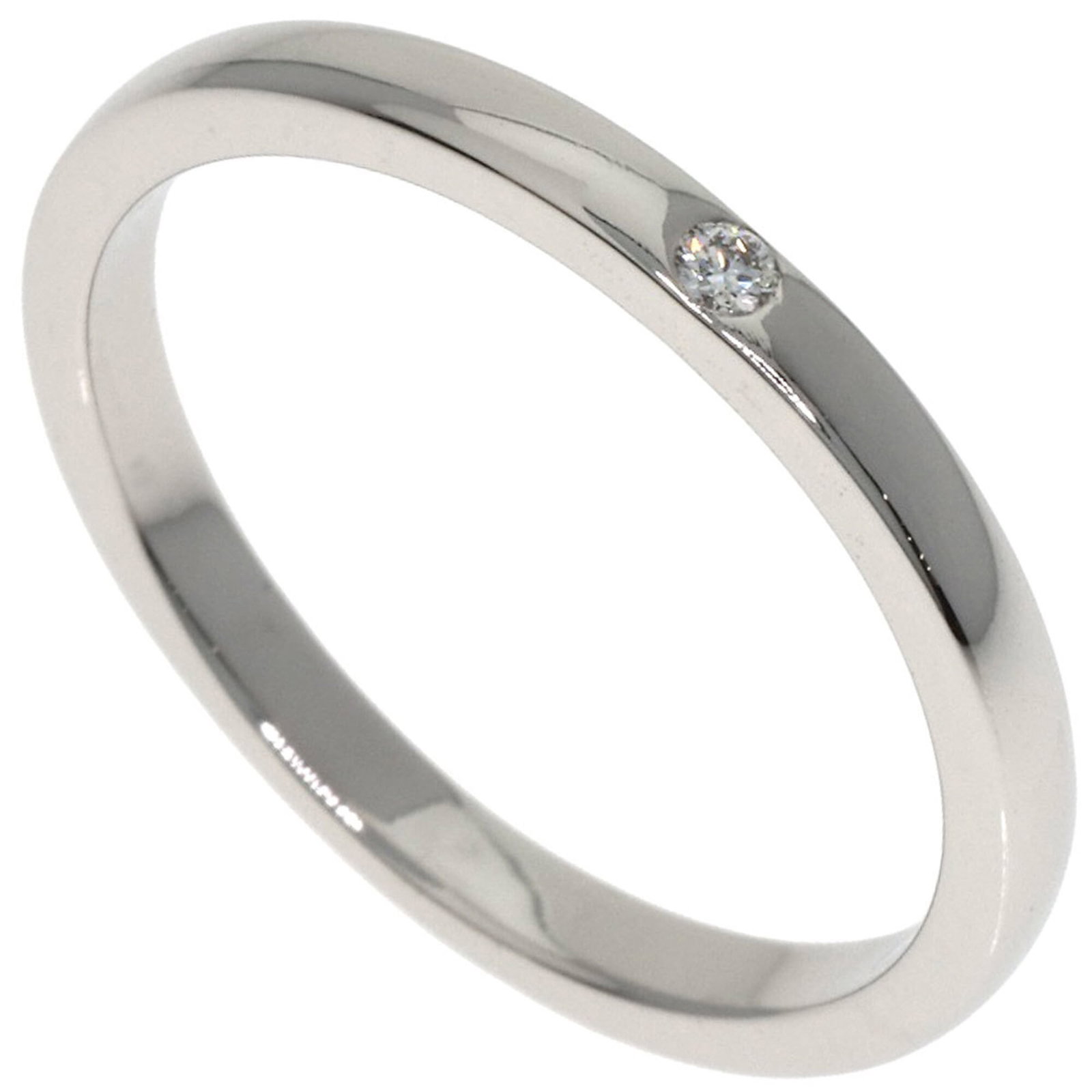 CARTIER Band Ring Platinum 950: CARTIER Band Ring Platinum 950 Platinum 950 Cartier Band Ring with Diamond Stone, available in US Size 5.5. This gently used band ring features a diamond stone and is made from high-quality platinum 9