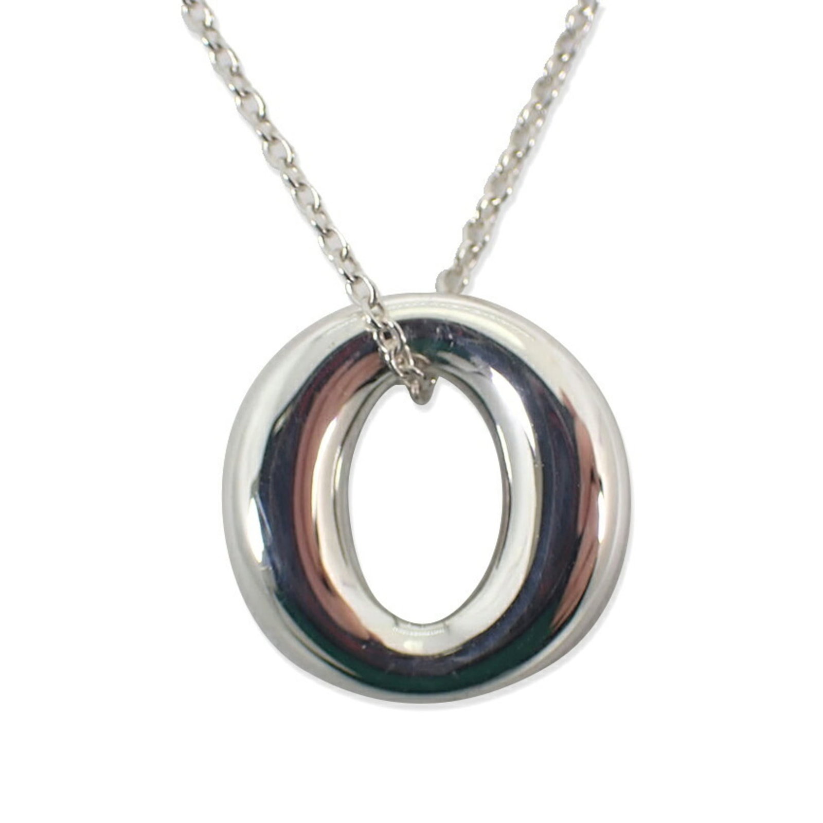 TIFFANY Sterling Silver 925: TIFFANY Sterling Silver 925 Sterling silver 925 pendant necklace from Tiffany, featuring a 14.5mm x 14mm pendant, suspended from a 41.5 cm / 16.33'' chain. This like new used necklace boasts
