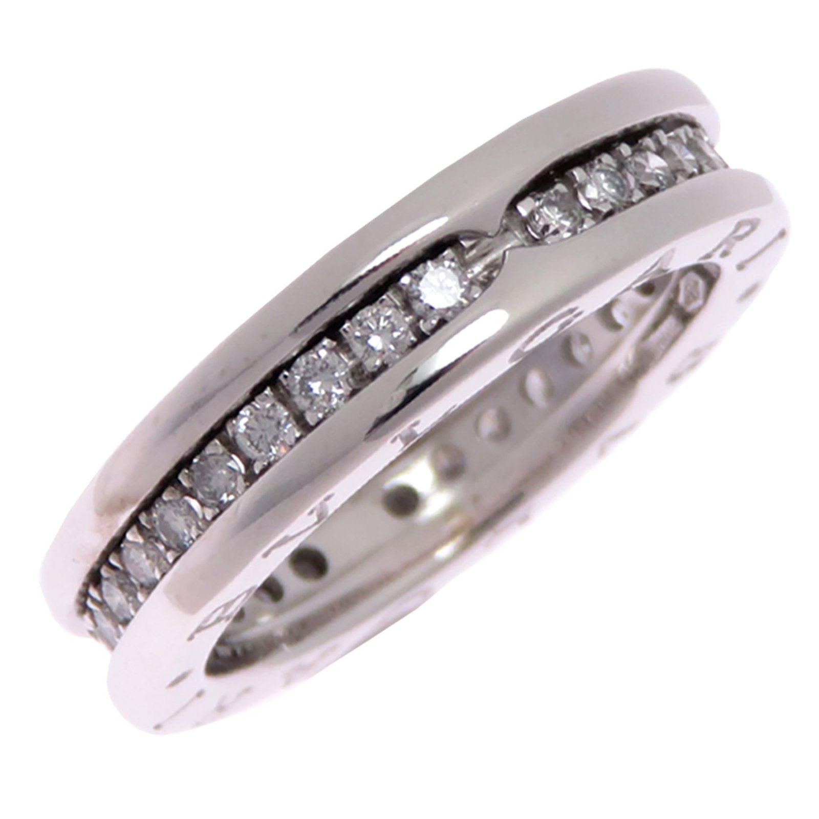 BVLGARI Band Ring White Gold (18K): BVLGARI Band Ring White Gold (18K) Bvlgari's iconic band ring is a timeless design, crafted from 18K white gold and adorned with a diamond. This gently used piece boasts a very good condition, with