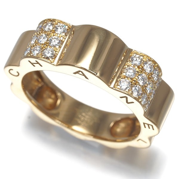 Chanel Ring Diamond Profile De Camelia Eu49 18K 750 Yellow Gold: Chanel Ring Diamond Profile De Camelia Eu49 18K 750 Yellow Gold 18k yellow gold, the ring boasts a striking diamond profile de camelia design, set in a classic 18k yellow gold band. The natural diamon
