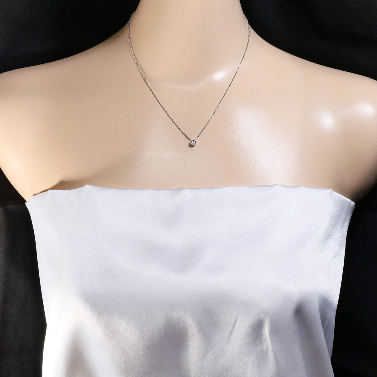 White Gold (18K) - 5