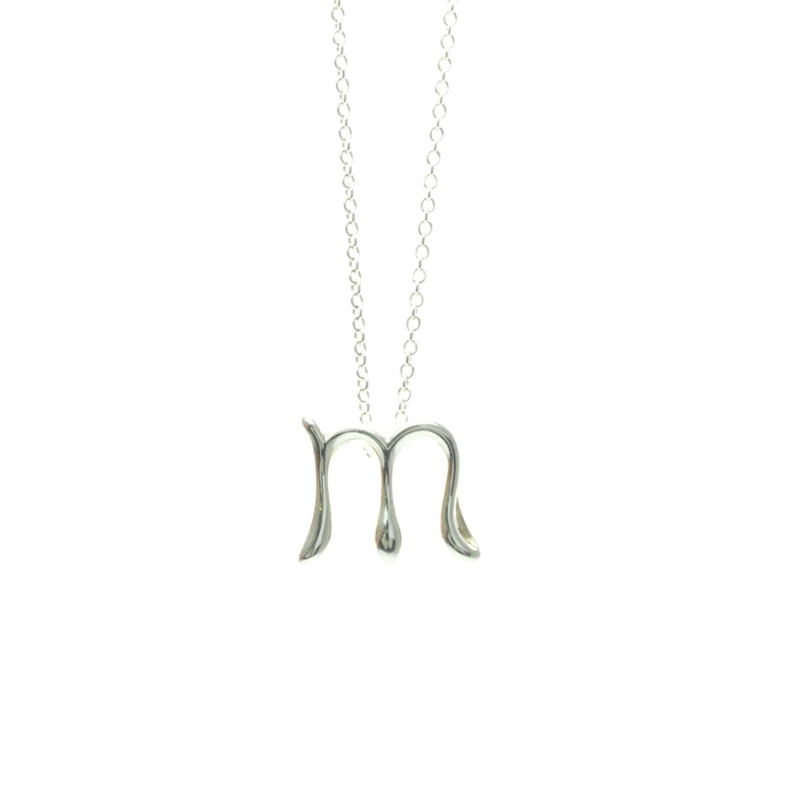 TIFFANY Silver 925: TIFFANY Silver 925 Silver 925 Tiffany Model 'M' Necklace - A Fashion Statement. This 925 silver necklace features a stylish pendant with a silver 'M' design, weighing 2.5g and measuring 11.3mm x