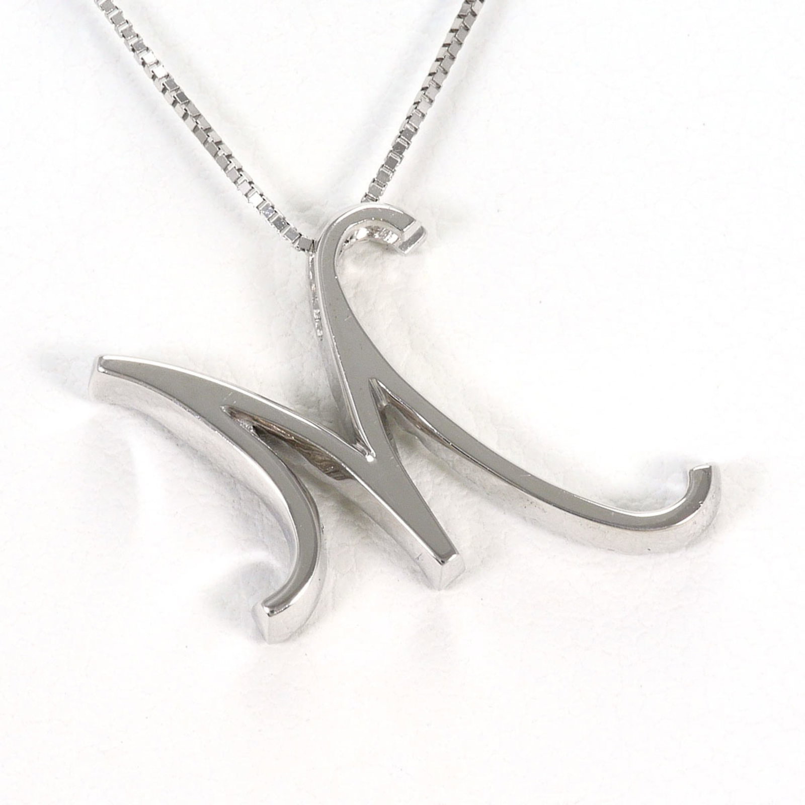 White Gold (18K) - 3