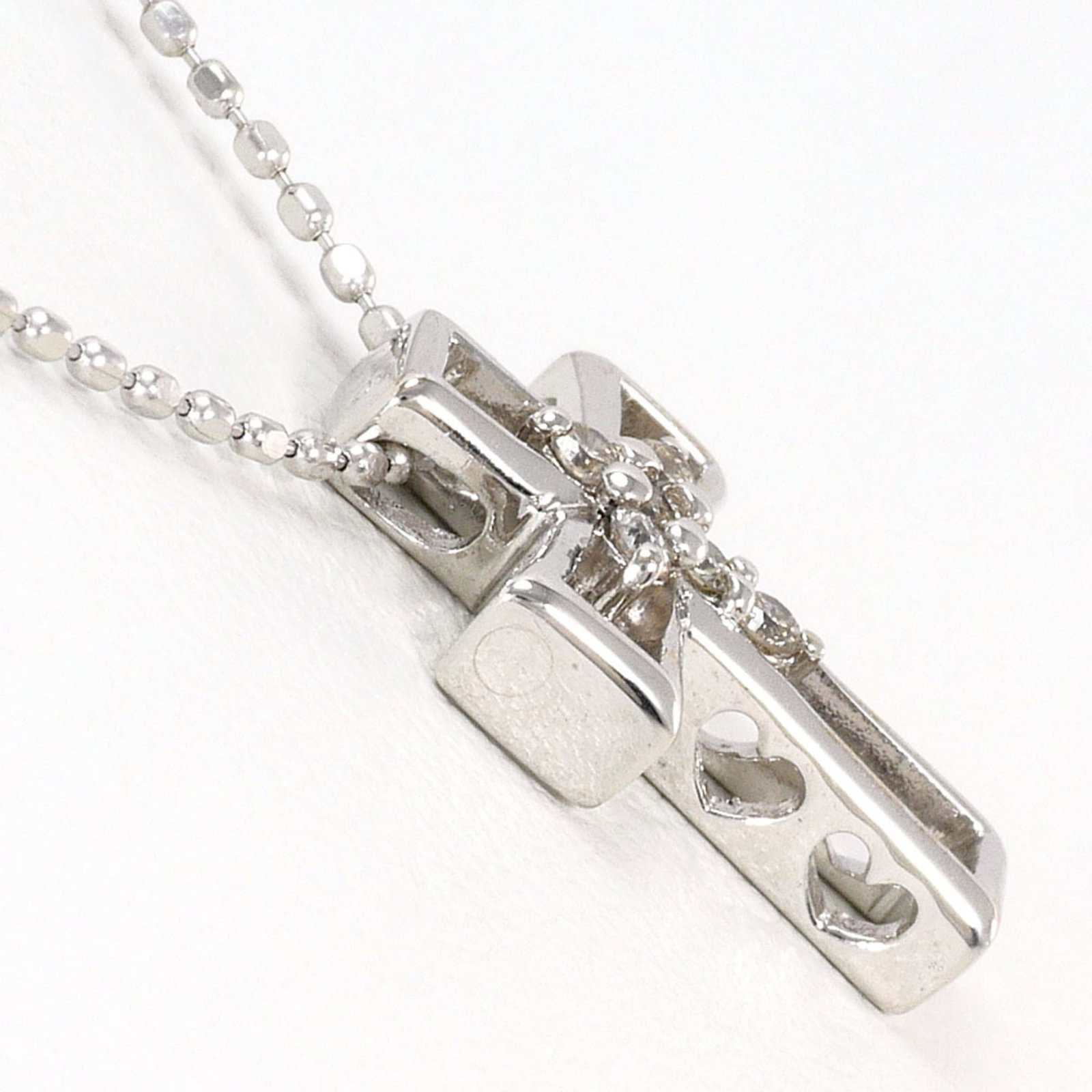 White Gold (18K) - 2