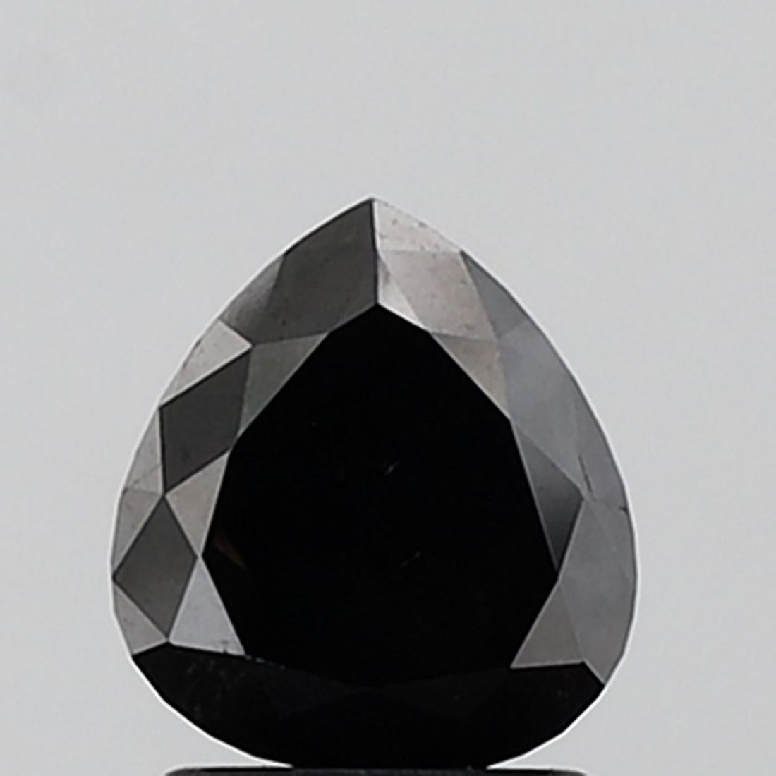 Pear 1.79ct Black VVS2 - Loose Natural Diamond: Pear 1.79ct Black VVS2 - Loose Natural Diamond 1.79ct Black VVS2 - Loose Natural Diamond, a rare and exceptional specimen, boasts an EX polish and symmetry, showcasing its natural beauty. Certified