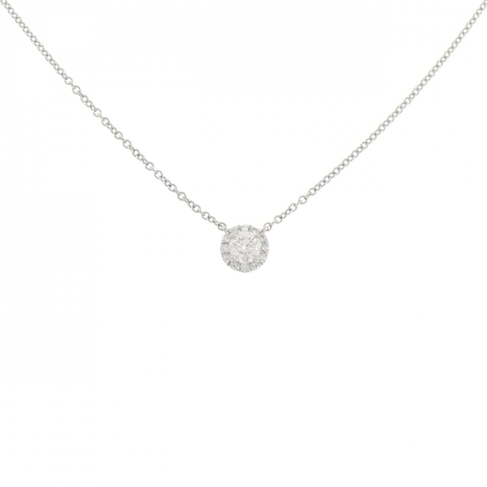 TIFFANY Platinum 950: TIFFANY Platinum 950 Tiffany Platinum 950 necklace boasts a stunning 5.7mm x 5.7mm pendant, crafted from high-quality platinum 950. This exquisite piece is a testament to Tiffany's exceptional