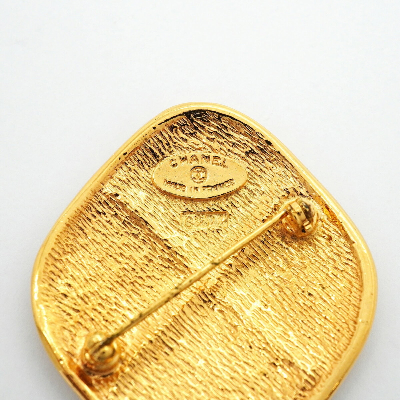 CHANEL Brooch Gold Plating - 4