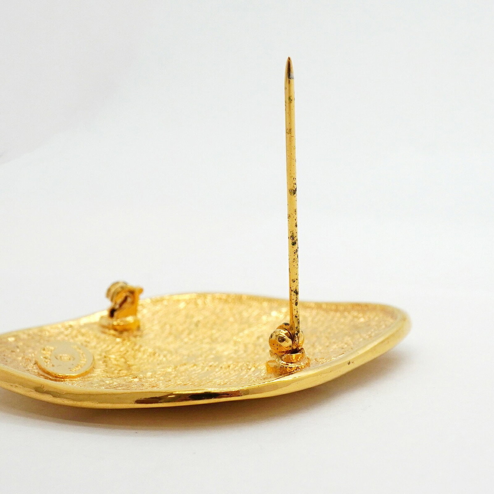 CHANEL Brooch Gold Plating - 7