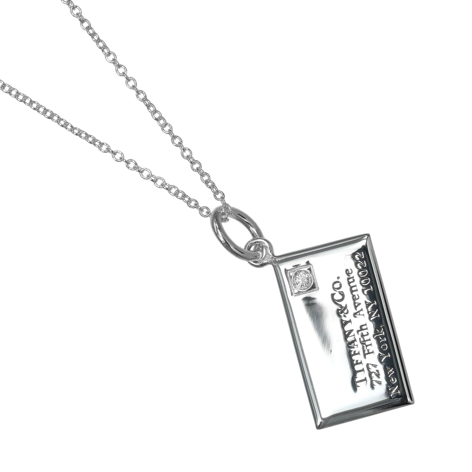 TIFFANY Silver 925: TIFFANY Silver 925 Silver 925 Tiffany Necklace with Diamond Pendant: A stunning silver necklace featuring a 40cm chain and a 18mm x 10.5mm diamond pendant, crafted from high-quality silver 925. The