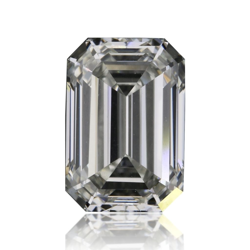 GIA Emerald 0.54ct J VVS1 - Loose Natural Diamond: GIA Emerald 0.54ct J VVS1 - Loose Natural Diamond GIA Emerald 0.54ct J VVS1 - Loose Natural Diamond0.54 carat of exceptional clarity and color, this GIA-certified emerald-cut diamond boasts a J color