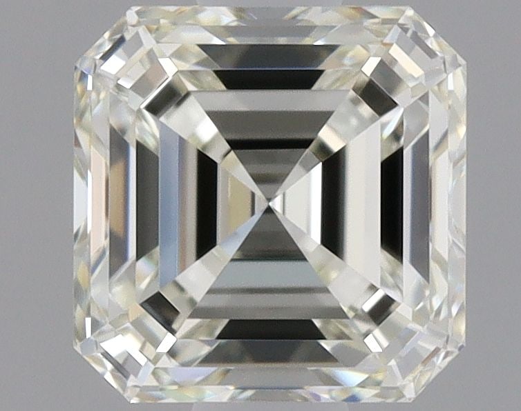 GIA Asscher 1.01ct L VVS2 - Loose Natural Diamond: GIA Asscher 1.01ct L VVS2 - Loose Natural Diamond GIA Asscher 1.01ct L VVS2 - Loose Natural DiamondThis 1.01ct Asscher cut diamond boasts exceptional clarity with a VVS2 grade, accompanied by a high l