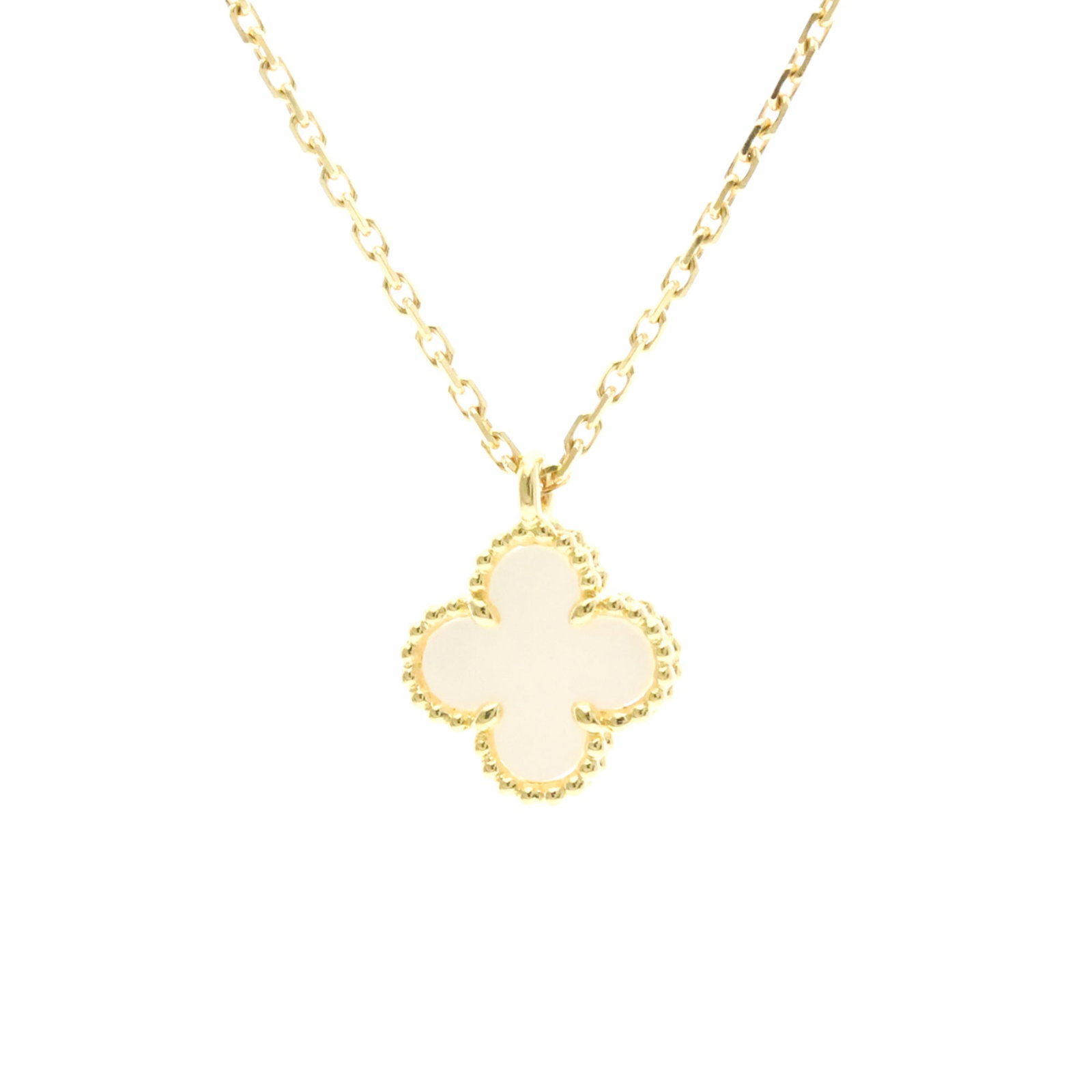 VAN CLEEF & ARPELS Yellow Gold (18K): VAN CLEEF & ARPELS Yellow Gold (18K) Yellow gold (18K) pendant necklace from Van Cleef & Arpels, featuring a 9.5mm x 9.5mm mother of pearl stone, available in a 38 cm - 40 cm length. This Sweet Alhamb