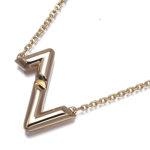 Louis Vuitton Necklace Lvlv Vault Upside Down 18K 750 Rose Gold: Louis Vuitton Necklace Lvlv Vault Upside Down 18K 750 Rose Gold 18k rose gold pendant from the iconic Louis Vuitton LV Volt Upside Down collection, showcasing the brand's signature monogram pattern in