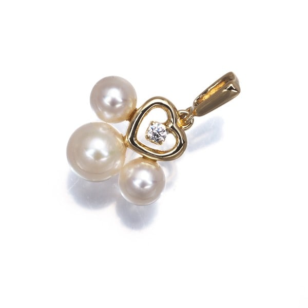 Mikimoto Pendant Baby Akoya Pearl 4.1-5.2Mm Diamond Heart 18K Yg: Mikimoto Pendant Baby Akoya Pearl 4.1-5.2Mm Diamond Heart 18K Yg Yellow Gold 18K Mikimoto Pendant features a Diamond Heart design with a 4.1-5.2mm Mikimoto Baby Akoya Pearl. The pendant is crafted