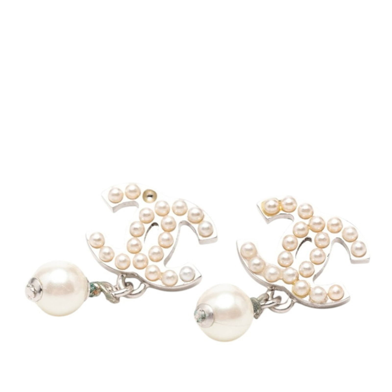 CHANEL Stud Earrings Metal: CHANEL Stud Earrings Metal Silver stud earrings from the iconic CHANEL brand, featuring a sleek metal design with visible wear and scratches. The earrings are made of metal and measure 28.00mm x