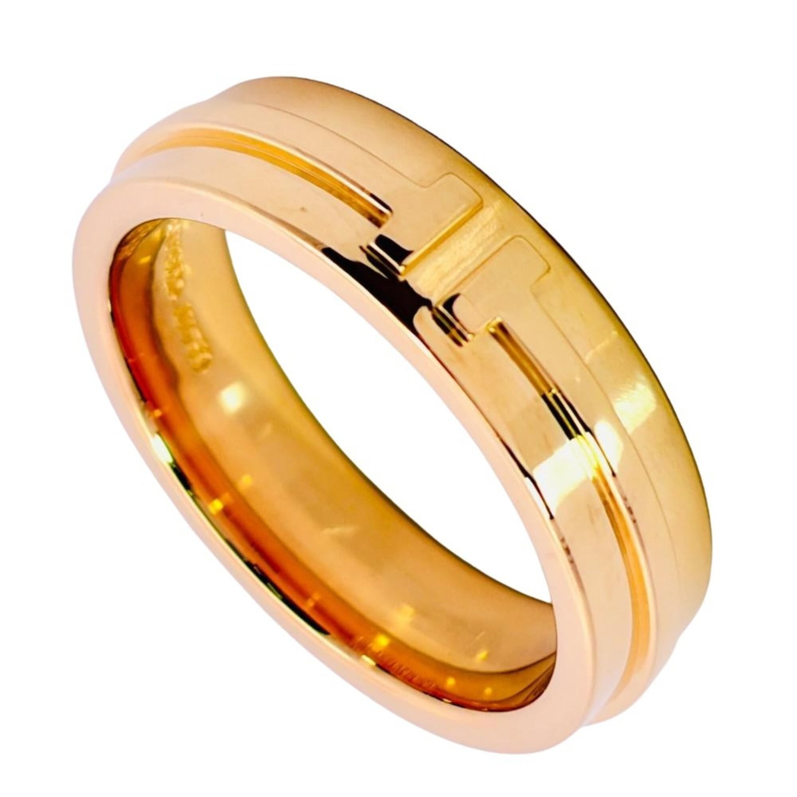 TIFFANY Band Ring Yellow Gold (18K): TIFFANY Band Ring Yellow Gold (18K) Yellow gold band ring from Tiffany Type, featuring a classic design in 18K gold. The ring shows minor signs of wear, with small scratches or light marks, but