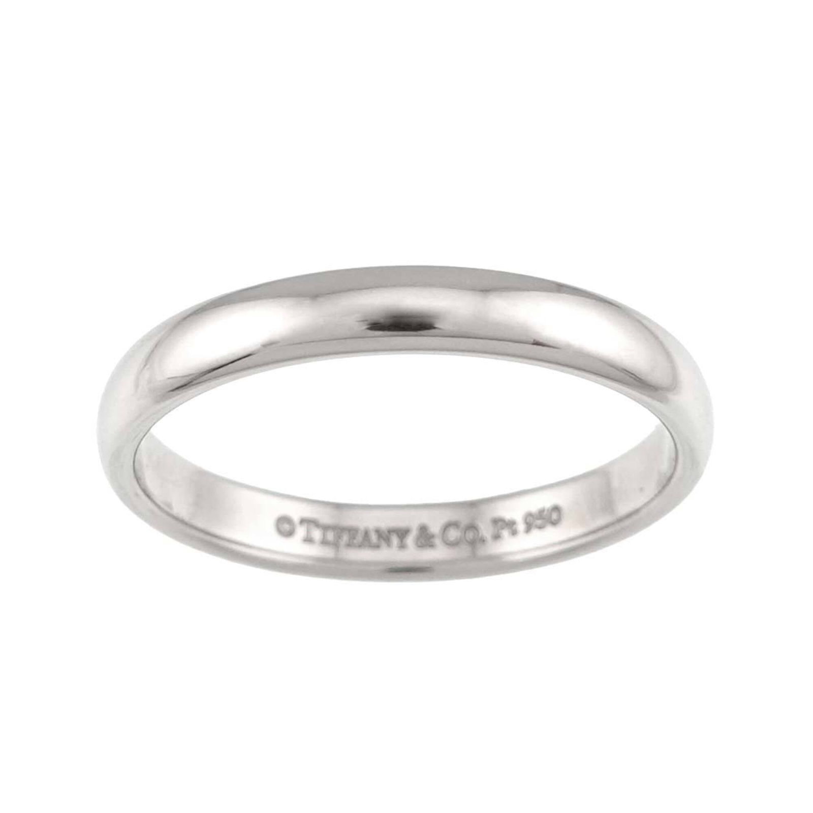 TIFFANY Band Ring Platinum 950: TIFFANY Band Ring Platinum 950 Platinum 950 Tiffany band ring, a symbol of timeless elegance, boasts exceptional durability and sophistication. Made from high-quality platinum, this ring is crafted