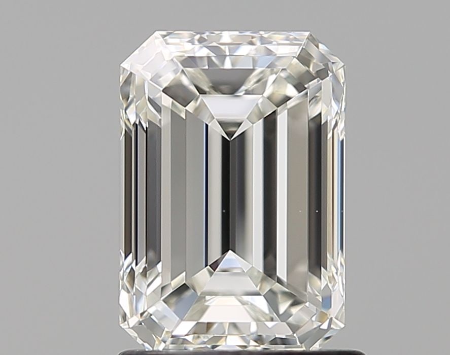 GIA Emerald 1.51ct I VVS2 - Loose Natural Diamond: GIA Emerald 1.51ct I VVS2 - Loose Natural Diamond 1.51ct GIA Emerald Cut Diamond with EX Polish, VVS2 Clarity, and I Color, offering exceptional clarity and color. The stone's EX Symmetry and EX Polis